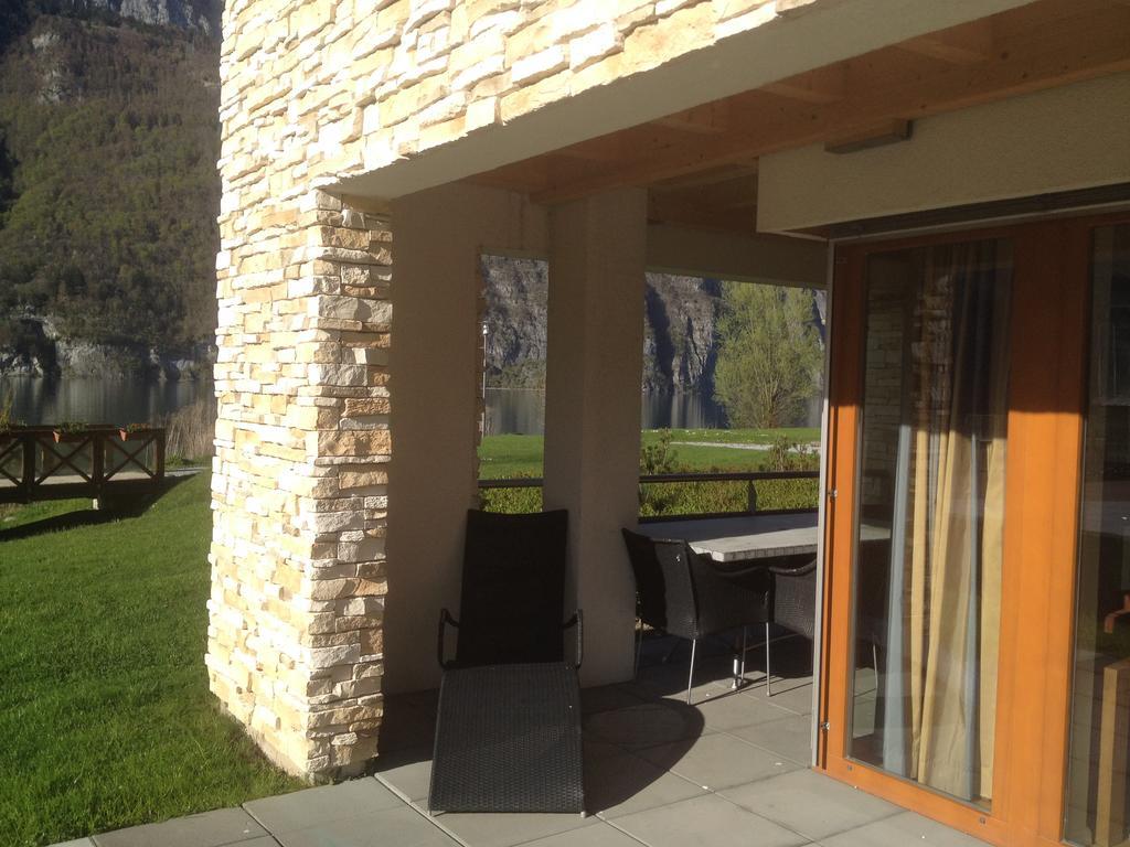 Marina Walensee Hotel Unterterzen ภายนอก รูปภาพ