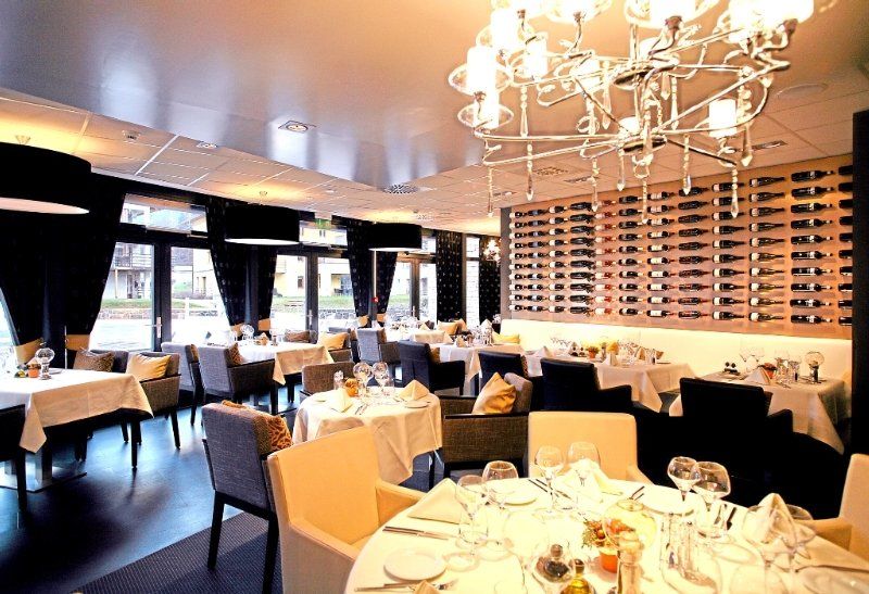 Marina Walensee Hotel Unterterzen ภายนอก รูปภาพ